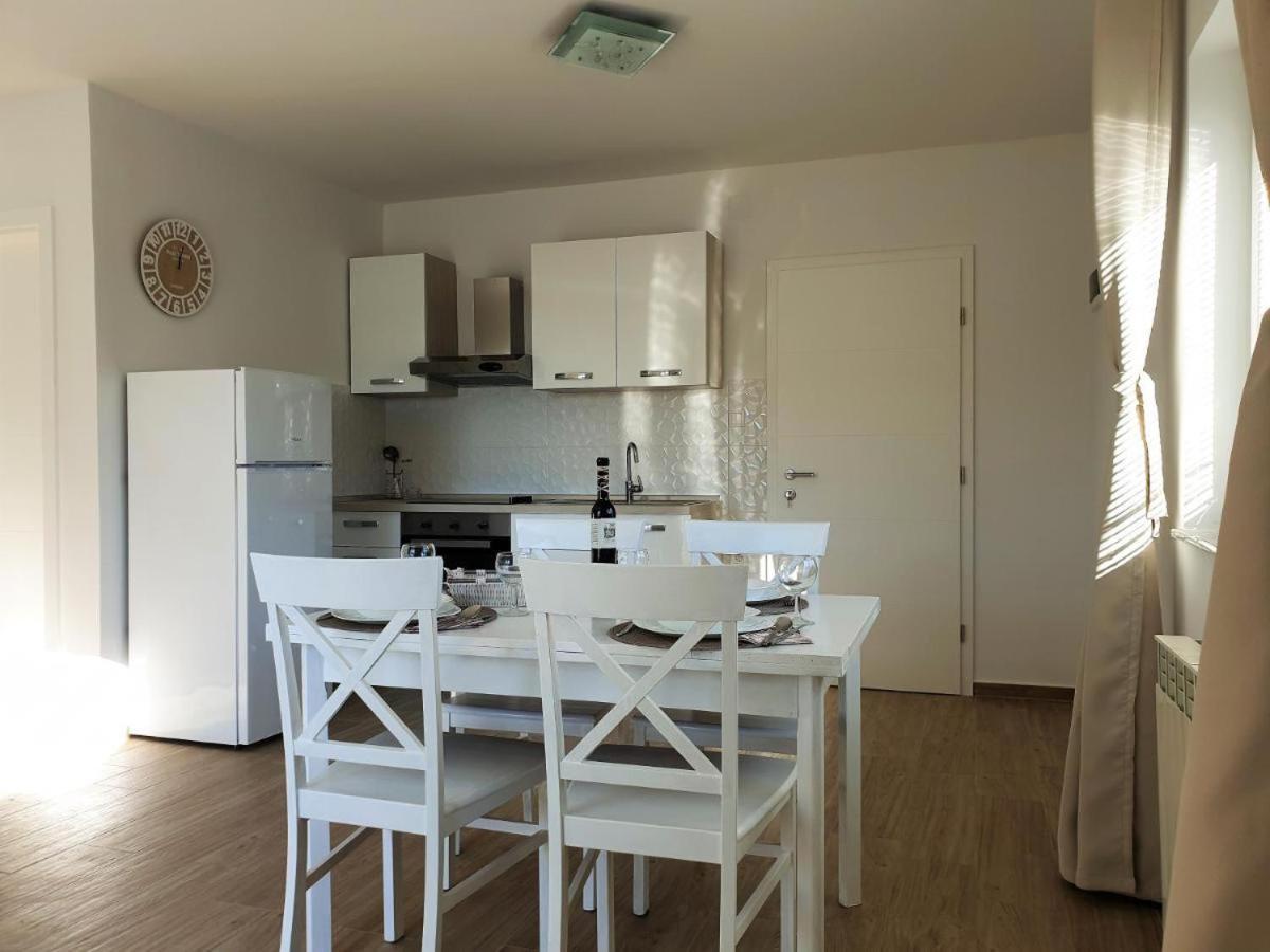 Premium Apartments Adore Novaglia Esterno foto