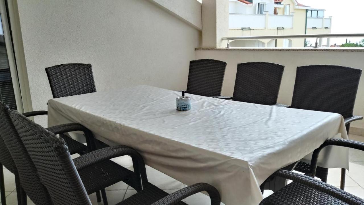 Premium Apartments Adore Novaglia Esterno foto