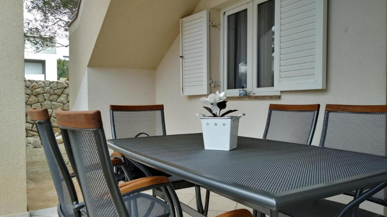 Premium Apartments Adore Novaglia Esterno foto