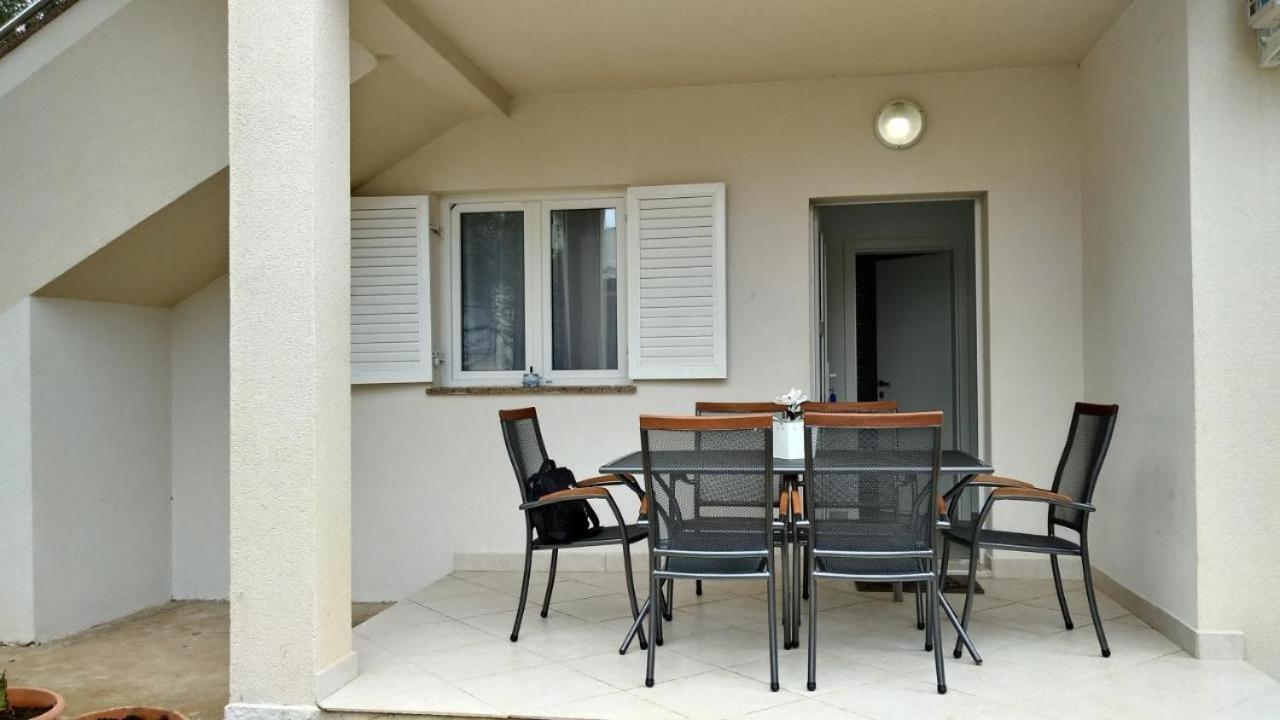 Premium Apartments Adore Novaglia Esterno foto