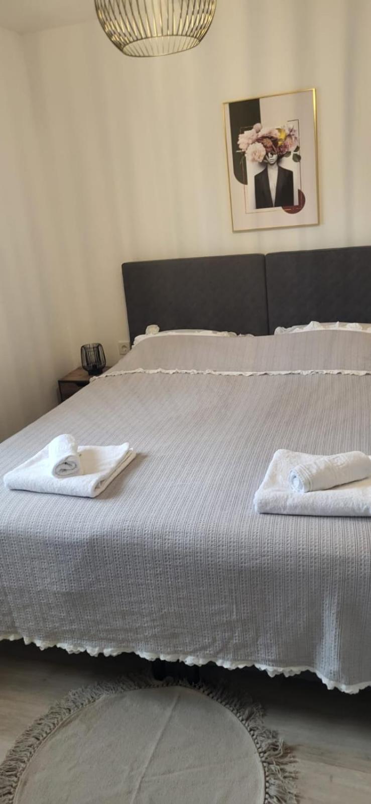 Premium Apartments Adore Novaglia Esterno foto